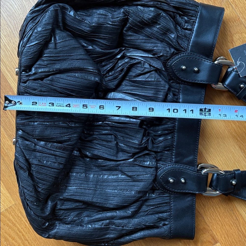 NWT Donald J Pliner handbag, black pleated leather. Black. Retail price : $395 - Picture 5 of 14